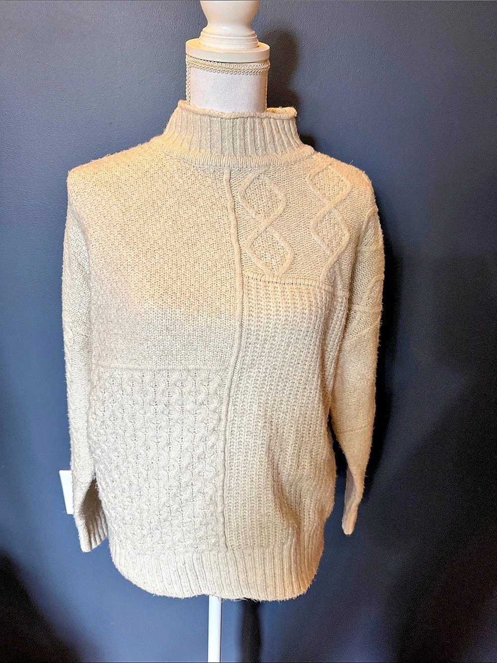 American Eagle Cable Knit Turtleneck Sweater in Cream